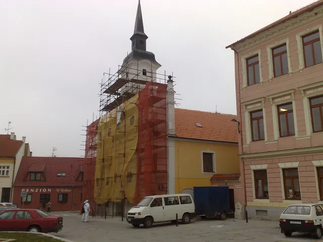 Město Lomnice nad Lužnicí – úspora energie, rekonstrukce ZŠ a centra